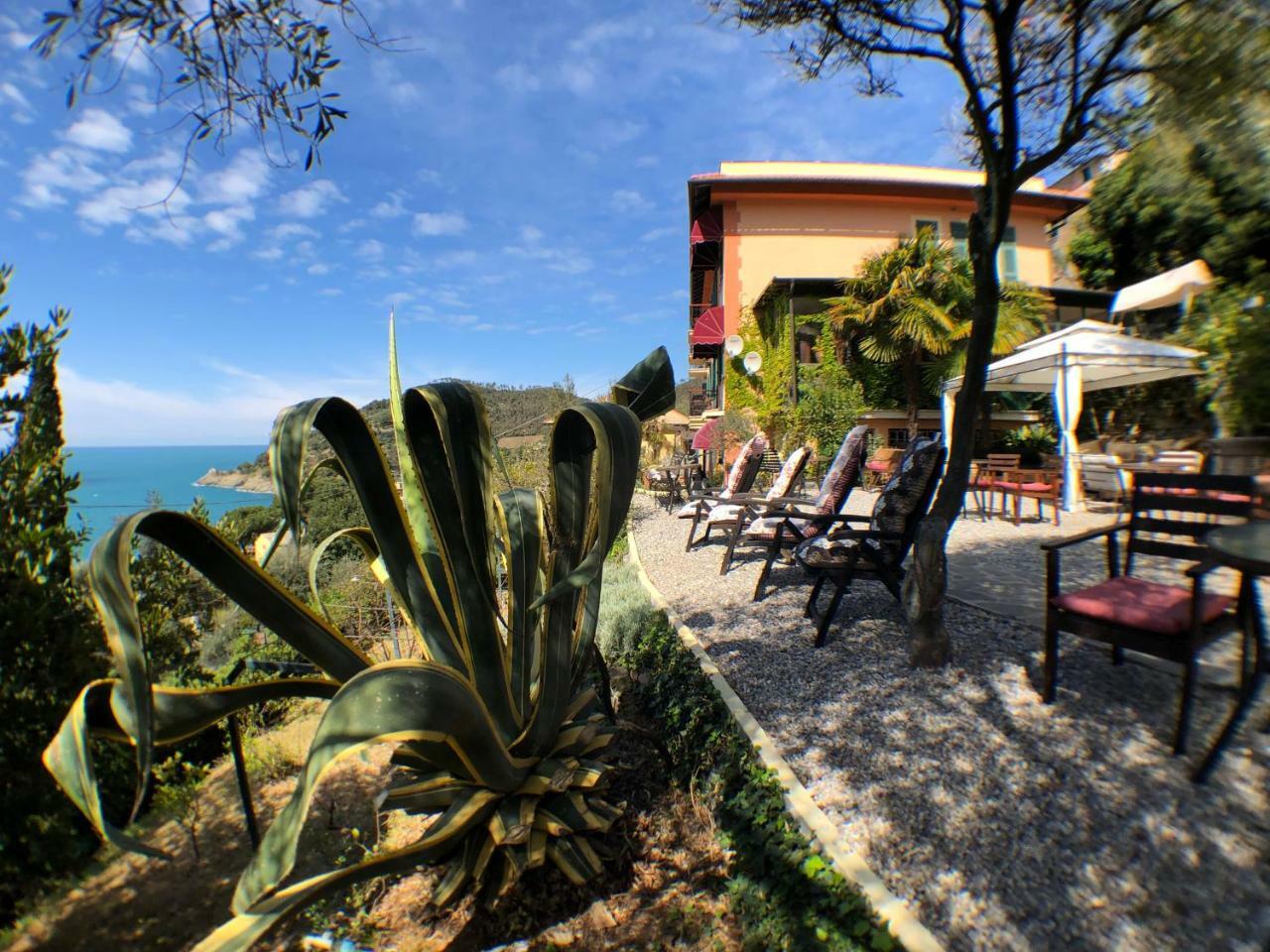 Belvedere Hotel 3*