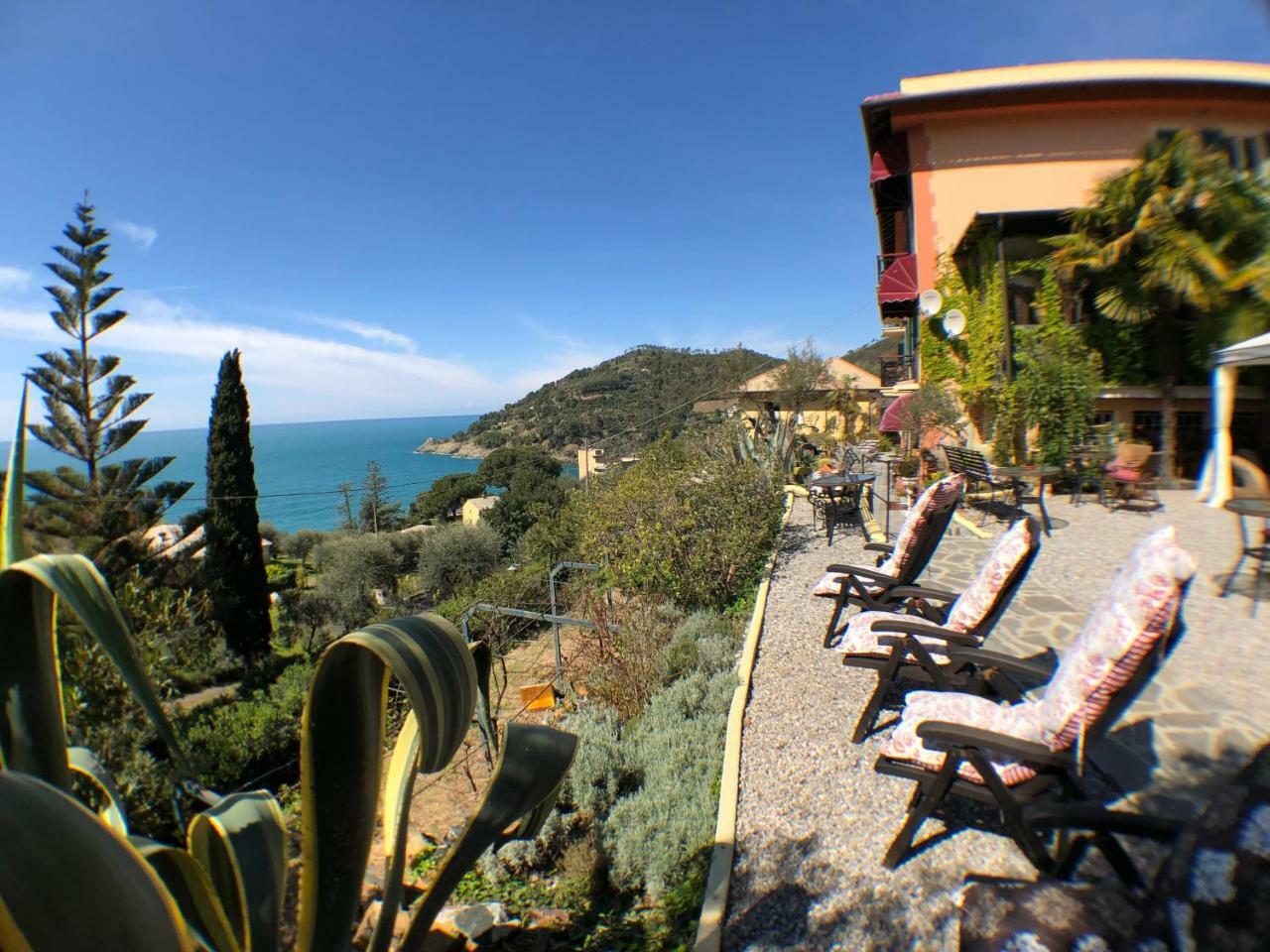 Hotel Belvedere 3*